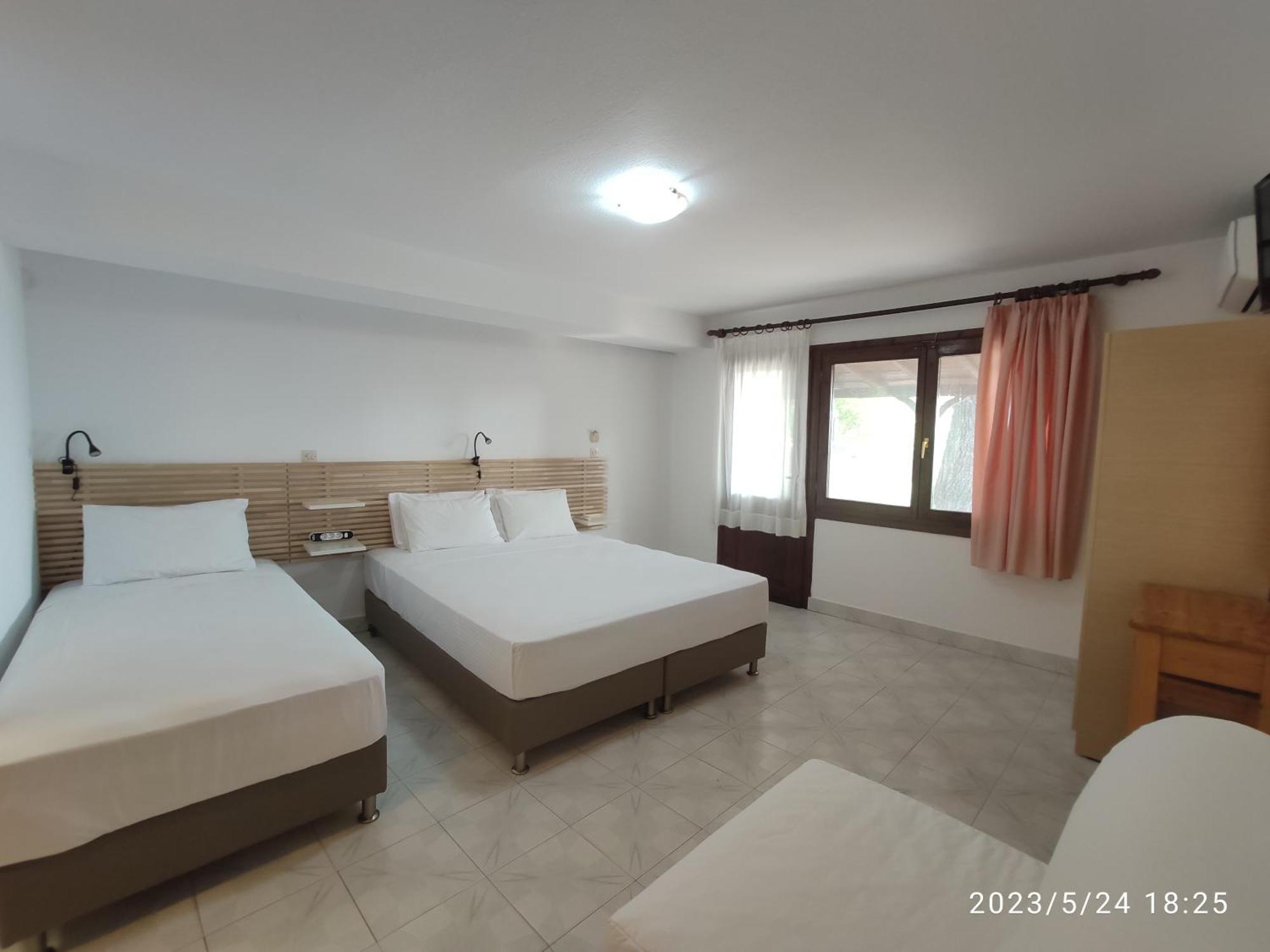 Para Thin Alos Inn Neos Marmaras Zewnętrze zdjęcie