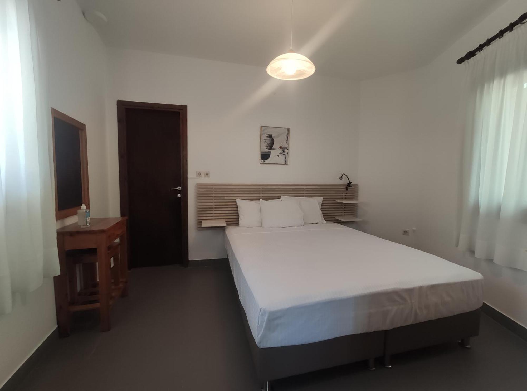 Para Thin Alos Inn Neos Marmaras Zewnętrze zdjęcie